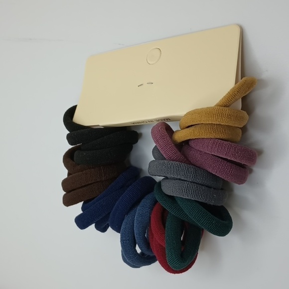 30 piece multicolor hair tie pack - Picture 2 of 5